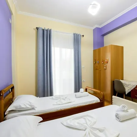 アパート Spacious Modern Apartment With Stunning Town Views *